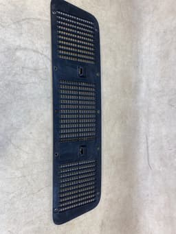 MERCEDES-BENZ Mercedes G class W463 GENUINE Hood Bonnet Grille Cover A4638870125 — thumbnail 2