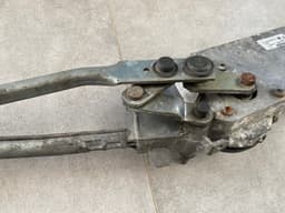VW VW TOUAREG FRONT WIPER TIE RODS WITH MOTOR 7L0955601B — thumbnail 9