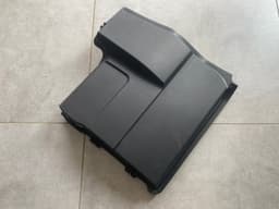 LAND ROVER GENUINE Land Rover Range Rover Sport L320 FUSE BOX LID COVER 5H22-18B692-BA — thumbnail 5