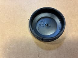 VW OEM VW Golf Headlight Cap 90059290 — thumbnail 7