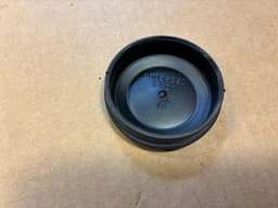 VW OEM VW Golf Headlight Cap 90059290 — thumbnail 10