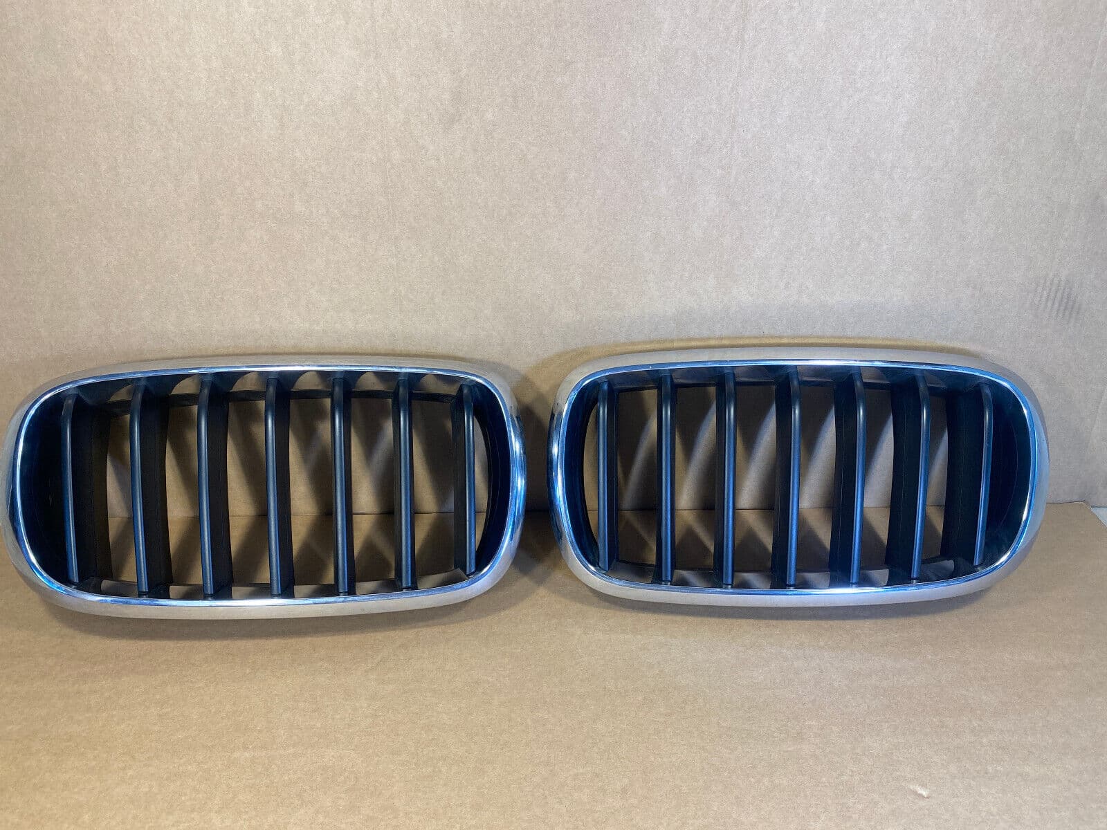 BMW GENUINE BMW X5 F15 FRONT UPPER RH/LH CHROME GRILL SET