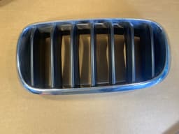 BMW GENUINE BMW X5 F15 FRONT UPPER RH/LH CHROME GRILL SET — thumbnail 5