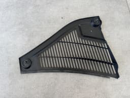 VW VW TOUAREG 7L 02-07 Windscreen Wiper Trim Grill Cover 7L6819403B — thumbnail 6