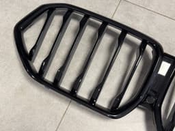 BMW GENUINE BMW X6 G06 Radiator Front Grill BLACK For Camera 51138494884 — thumbnail 3