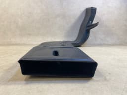 BMW Genuine BMW X5 F15 E70 X6 E71 F85 F16 F86 Rear Left Front Heater duct — thumbnail 8