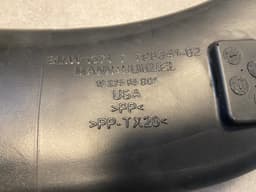 BMW OEM BMW X5 X6 series E70 E71 Air Intake Duct 13717798341 — thumbnail 4