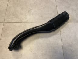 BMW OEM BMW X5 X6 series E70 E71 Air Intake Duct 13717798341 — thumbnail 9