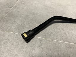 PORSCHE Porsche 911 991 Cayman 981 982 Genuine Ventilation Line Hose Pipe 99120125104 — thumbnail 3