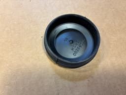 VW OEM VW Golf Headlight Cap 90059290 — thumbnail 9