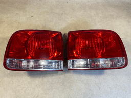 VW VW Touareg GENUINE LH & RH Tail Lights Lamps Rear SET 03-06 year — thumbnail 4