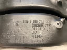 BMW OEM BMW X5 X6 series E70 E71 Air Duct Rear Compartment 64226958742 — thumbnail 4