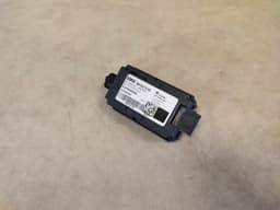 BMW BMW F90 M5 G20 G30 G32 G11 RADIO REMOTE CONTROL RECEIVER 434 MHZ 61356810213 — thumbnail 2