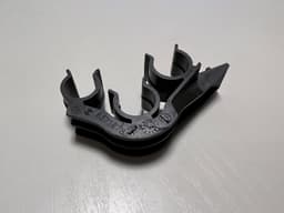 BMW BMW 3 5 6 7 8 X3 X4 X5 X6 X7 G series GENUINE BMW Fuel Line Holder Bracket — thumbnail 2