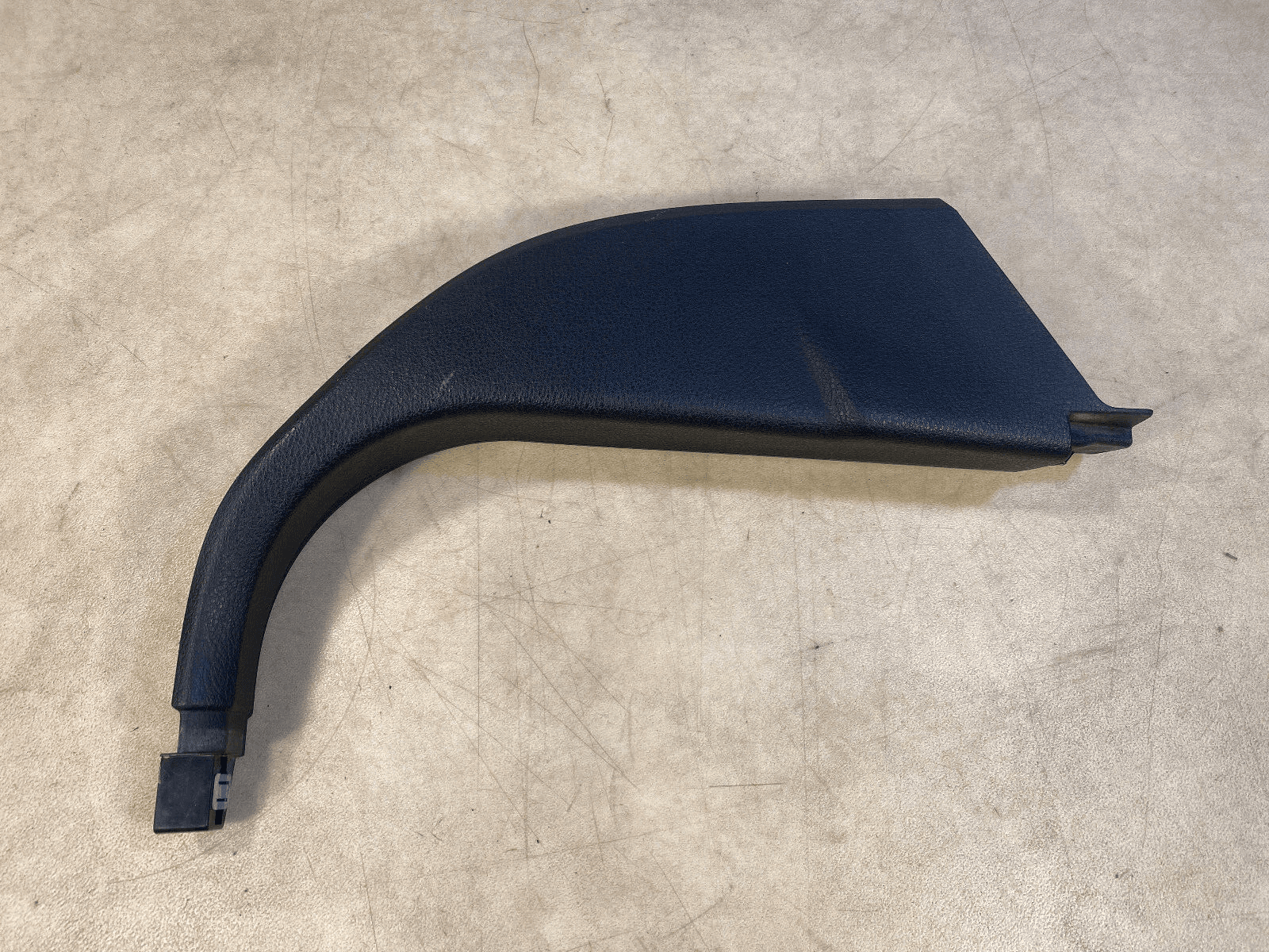BMW GENUINE BMW X5 E70 Front Right Interior Sill Trim 51437148508