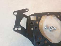 BMW BMW E60 Genuine Mounting Plate Steering Wheel With Bolts 32346772987 32346763361 — thumbnail 4