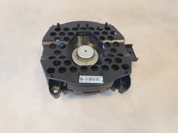 BMW BMW E70 RIGHT/LEFT HIFI AUDIO LOWER FLOOR SYSTEM BASS SPEAKER SUB WOOFER OEM — thumbnail 3