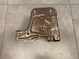 BMW GENUINE BMW X5 E70 E70 LCI X6 E71 E72 Bracket, center console rear 51166954942 — thumbnail 6