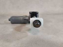 BMW 07-13 BMW X5 Front Right Seat Heigh Up / Down Adjustment Motor OEM 0390203273 — thumbnail 10