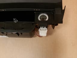 BMW BMW 7'er F01 F02 F03 & LCI F04 Storing Partition front bottom & Ashtray 9182502 — thumbnail 7