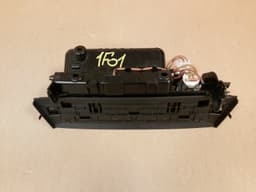 BMW BMW 7'er F01 F02 F03 & LCI F04 Storing Partition front bottom & Ashtray 9182502 — thumbnail 5