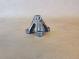 BMW BMW 3 5 6 7 8 X3 X4 X5 X6 X7 G-SERIES 3.0 disel FUEL PUMP MOUNTING BRACKET — thumbnail 2