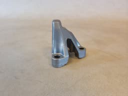 BMW BMW 3 5 6 7 8 X3 X4 X5 X6 X7 G-SERIES 3.0 disel FUEL PUMP MOUNTING BRACKET — thumbnail 3