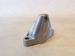 BMW BMW 3 5 6 7 8 X3 X4 X5 X6 X7 G-SERIES 3.0 disel FUEL PUMP MOUNTING BRACKET — thumbnail 7