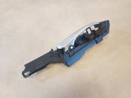BMW Genuine BMW Hybrid X6 E71 E72 Hybrid X6 Door Opener Front Right 51219112430 — thumbnail 7