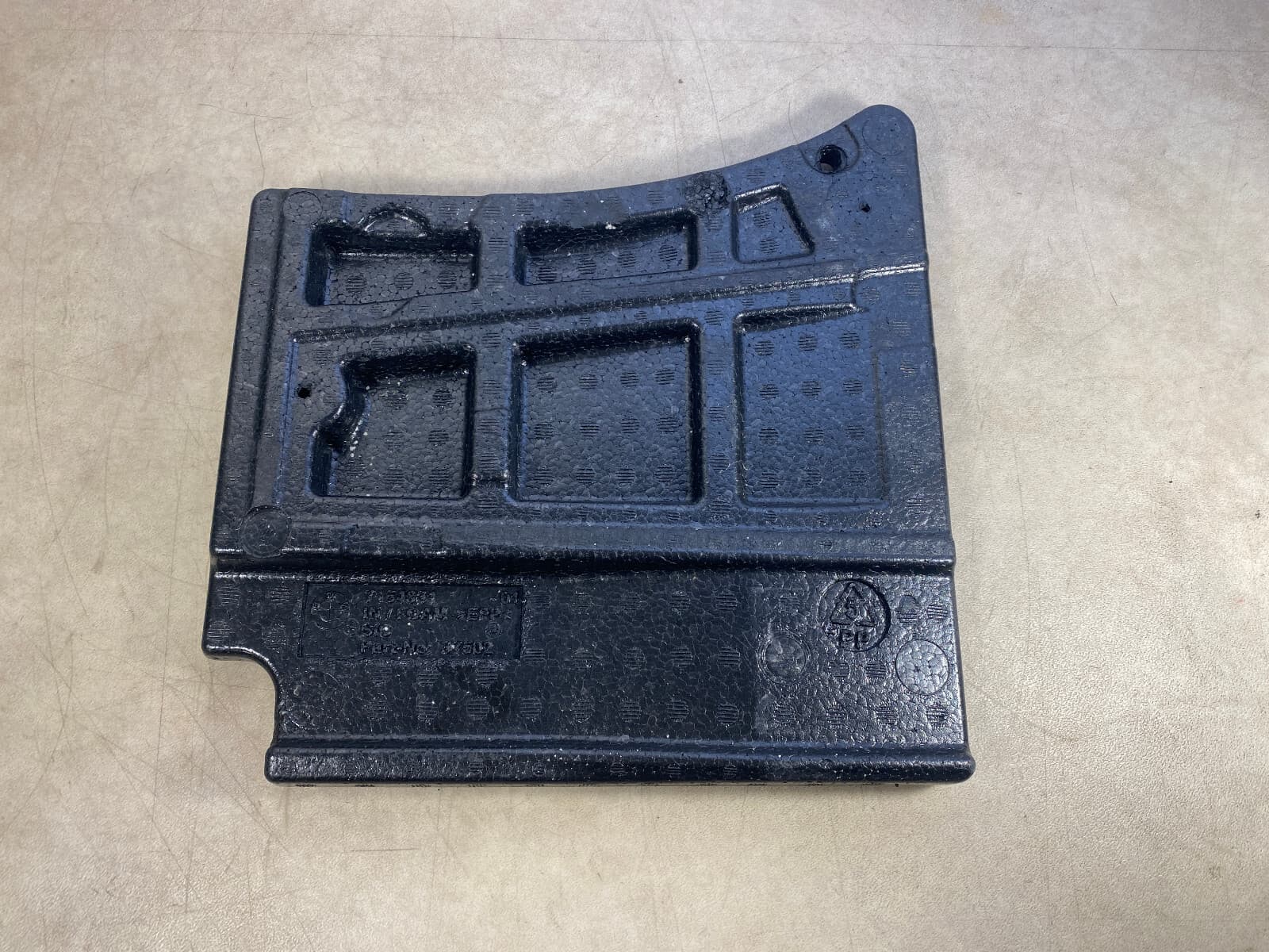 BMW Genuine BMW X5 E70 Left Front Foam insert footwell 51477154831