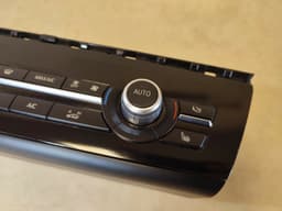 BMW OEM BMW 5 F10 F11 AC Climate Control Panel 6805770 Seat Heater — thumbnail 4