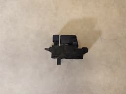 BMW BMW F90 M5 G30 G31 G32 G01 G02 X3 X4 Switch Parking Brake/Auto-Hol — thumbnail 9