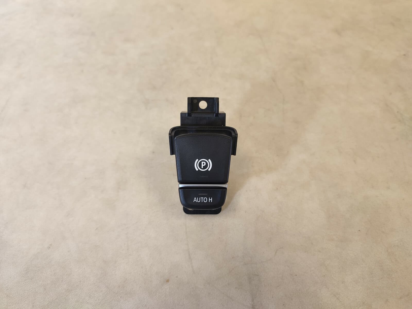BMW F90 M5 G30 G31 G32 G01 G02 X3 X4 Switch Parking Brake/Auto-Hol