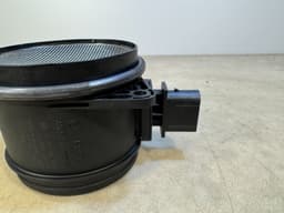 BMW GENUINE BMW X5 E70 3 E90 E91 Hot Film Mass Air Meter Flow Sensor 13627805415 — thumbnail 3