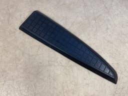 BMW BMW X5 E70 E70 LCI X6 E71 E72 OEM FRONT LEFT Storage Insert Mat Black Cover — thumbnail 7