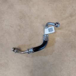 BMW GENUINE NEW BMW G-Series G01 G02 G05 G07 G11 G12 G20 G30 G31 Oil pipe inlet — thumbnail 1