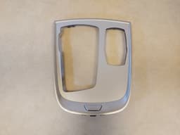 BMW NEW Genuine BMW G11 G12 725d 725Ld 730d 730dX Trim Middle Aluminium 51169301738 — thumbnail 1
