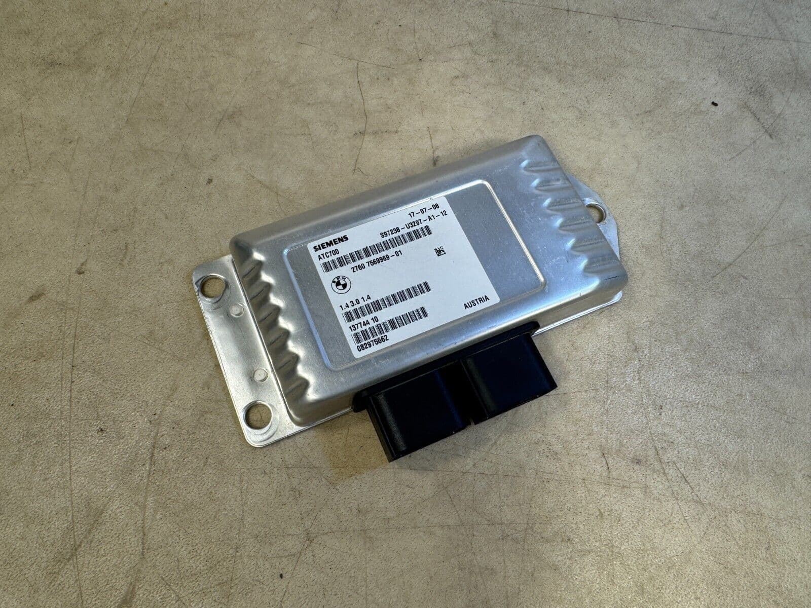Genuine BMW X5 E70 X6 E71 E72 TRANSFER CASE COMPUTER CONTROL MODULE 27607569969