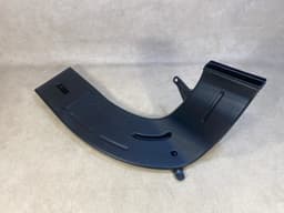 BMW Genuine BMW X5 E70 X6 E71 E72 F16 F86 Rear Right Front Heater duct 51477148530 — thumbnail 2