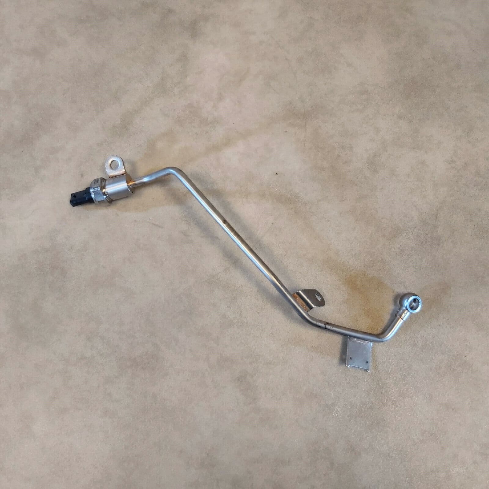 BMW Original BMW 3 G20 5 G30 G31 6 G32 GT G11 Sensor + Pipe Exhaust Pressure 8571783