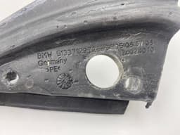 BMW GENUINE BMW X5 E70 E70 LCI Seal, outer left mirror triangle 51337129723 — thumbnail 4