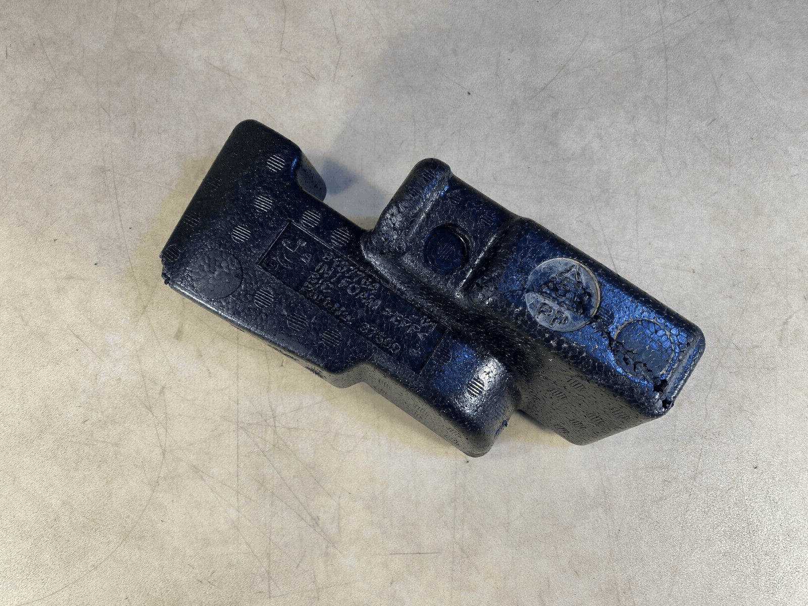 BMW Genuine BMW X5 E70 Rear Right Foam insert 51479137764