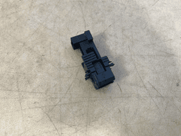 BMW Genuine BMW X5 E70 X6 E71 E72 Stop light switch 61316967601 — thumbnail 1