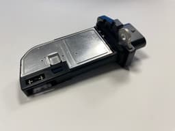BMW GENUINE BMW 3 F30 5 F10 7 F01 X5 E70 F15 Hot Film Mass Air Meter Flow Sensor — thumbnail 5