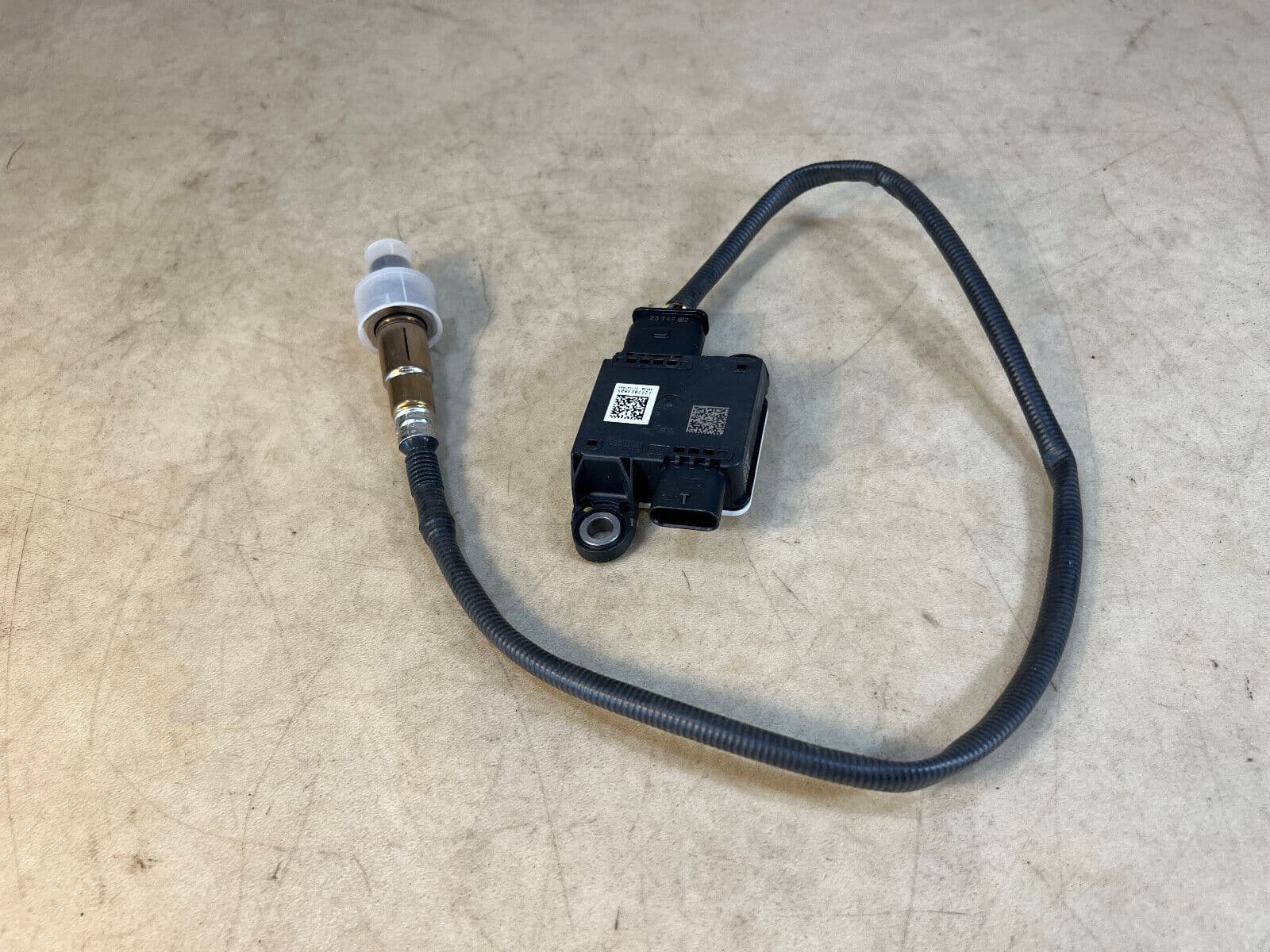 BMW BMW F44 F46 MINI F54 F56 F57 OEM Diesel Exhaust Particulate NOX Sensor 8596295