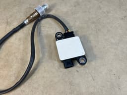 BMW BMW F44 F46 MINI F54 F56 F57 OEM Diesel Exhaust Particulate NOX Sensor 8596295 — thumbnail 4