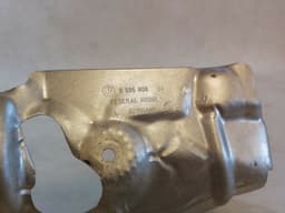 BMW Original BMW f45 f46 f48 f39 MINI f60 11628585808 8585808 8 585 808 Heat Shield — thumbnail 9
