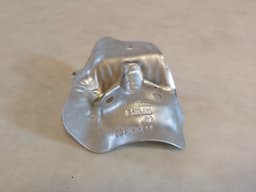 BMW NEW Original BMW F20 F30 F10 F25 G30 11658590003 Heat Shield turbine housings — thumbnail 2