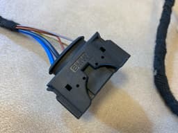 BMW BMW X1 F48 Genuine Door Wiring Harness Rear 61129384585 61126812218 — thumbnail 3