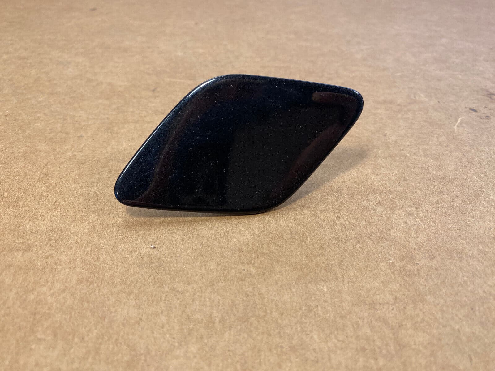 BMW GENUINE BMW X5 E70 E70 LCI X6 E71 WASHER CAP COVER JET NOZZLE FRONT LEFT